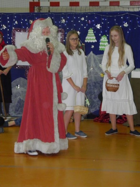 Mikołaj w szkole podstawowej